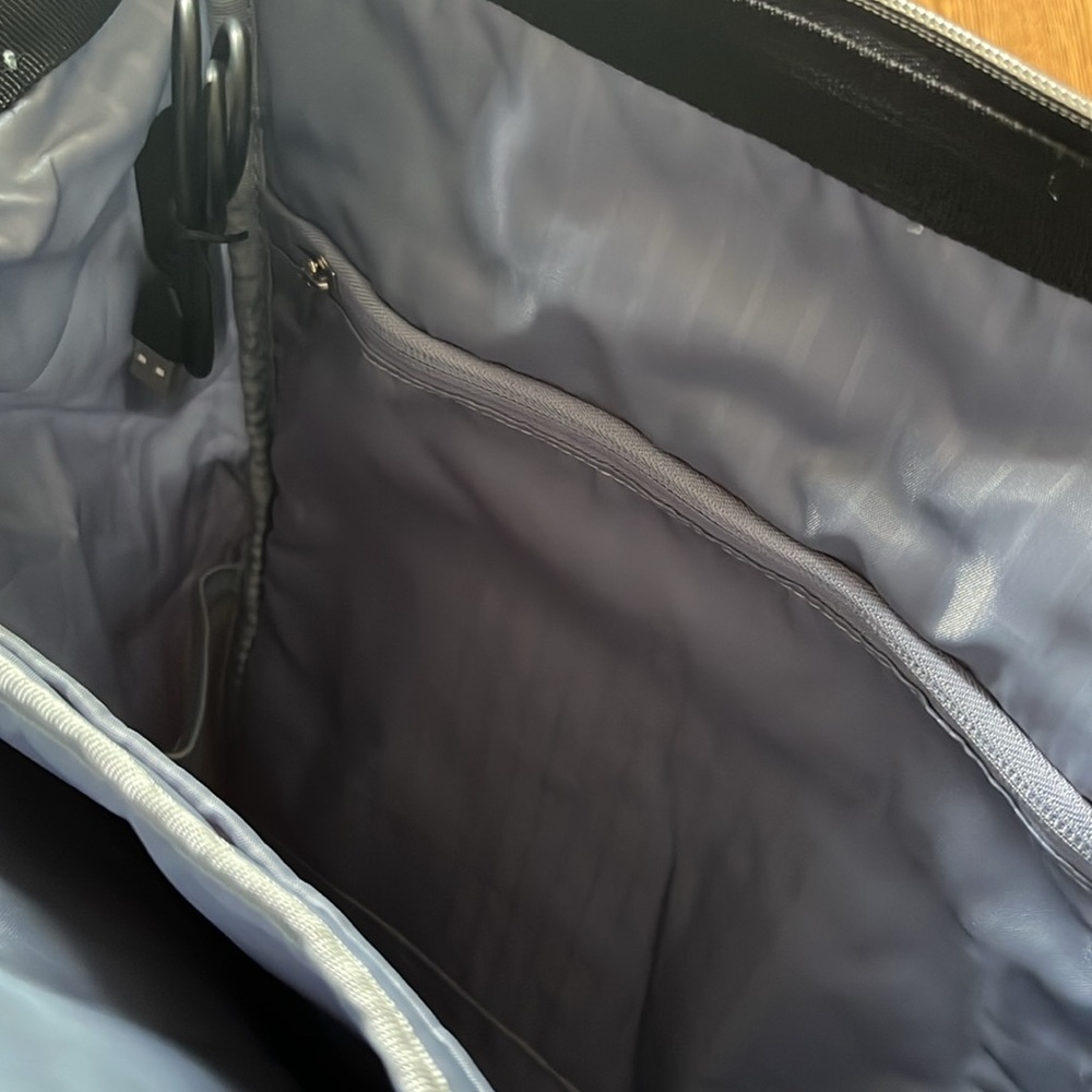 New Empsign 17 inch backpack - Picture 5 of 11